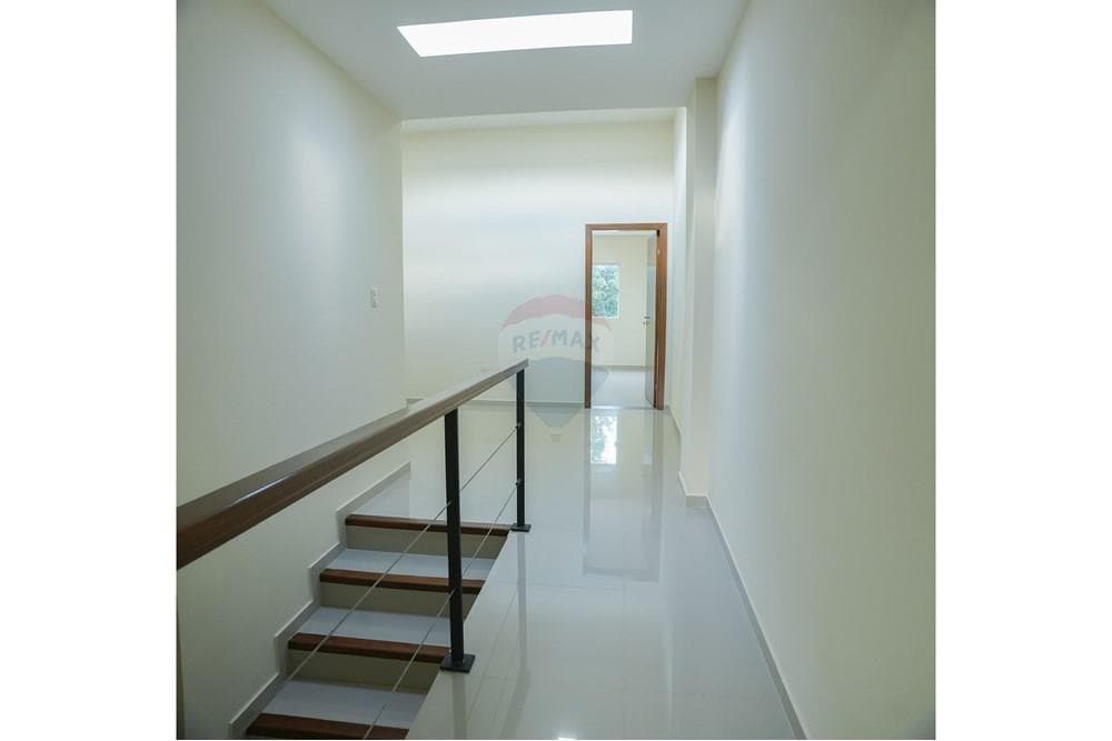 Dúplex en Mburucuyá, Asunción - foto 4