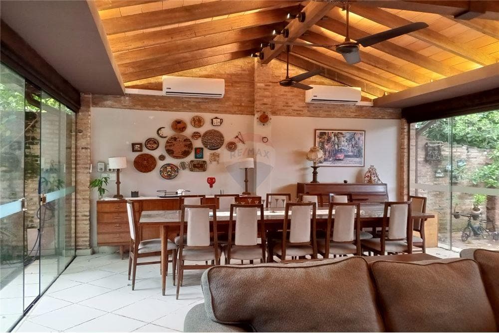 Casa en Carlos M. Gimenez - foto 6
