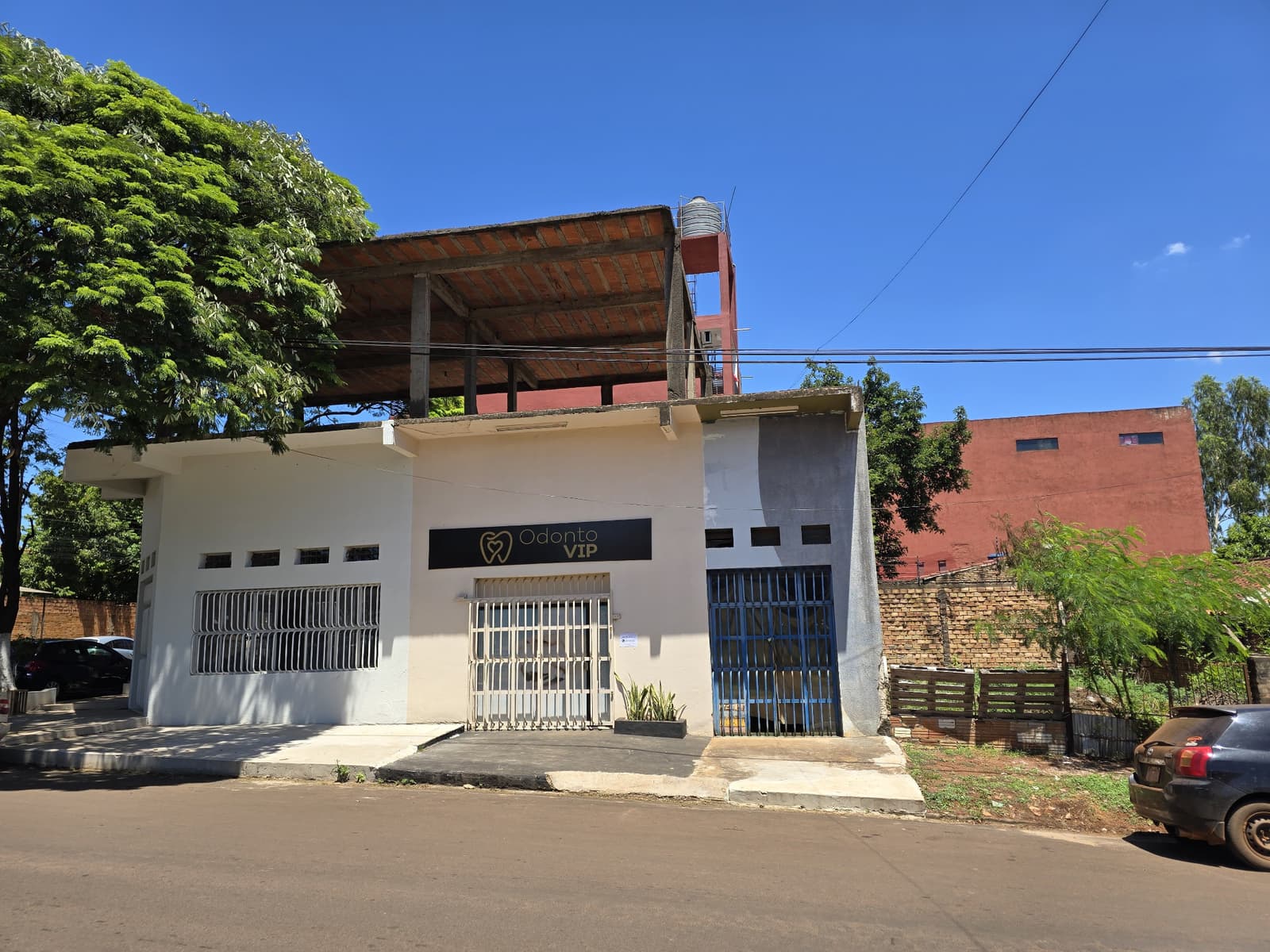 Local comercial en Che la Reina - foto 2