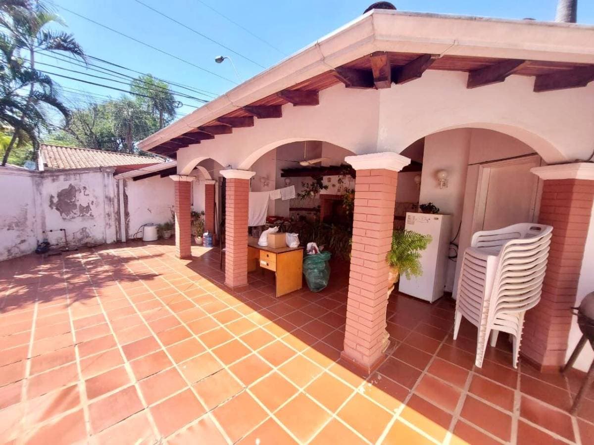 Casa en Villa Morra