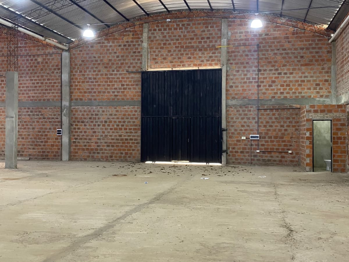 Tinglado/Depósito en Andrés Salomón - foto 4