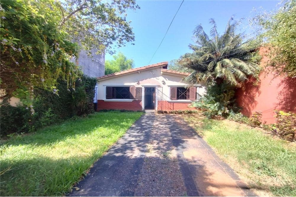 Casa en Villa Aurelia, Asunción