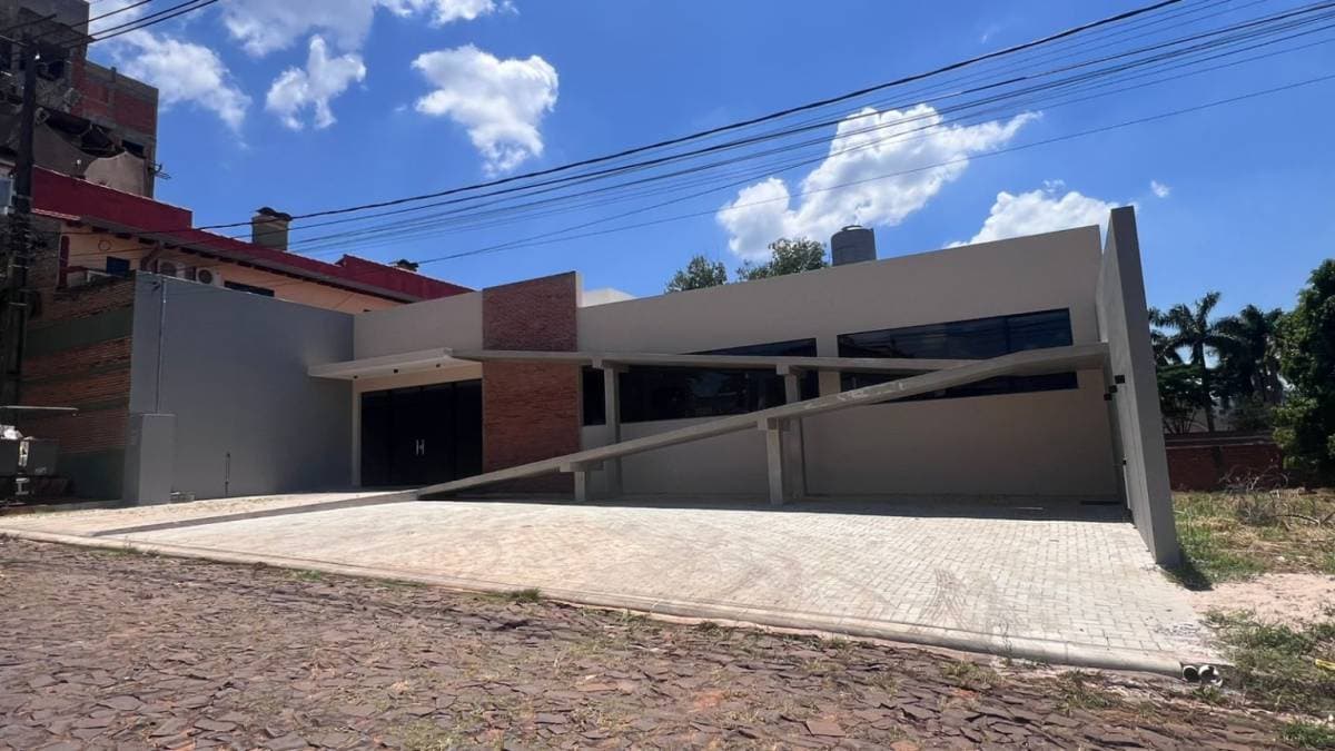 Oficina en Los Guayabos