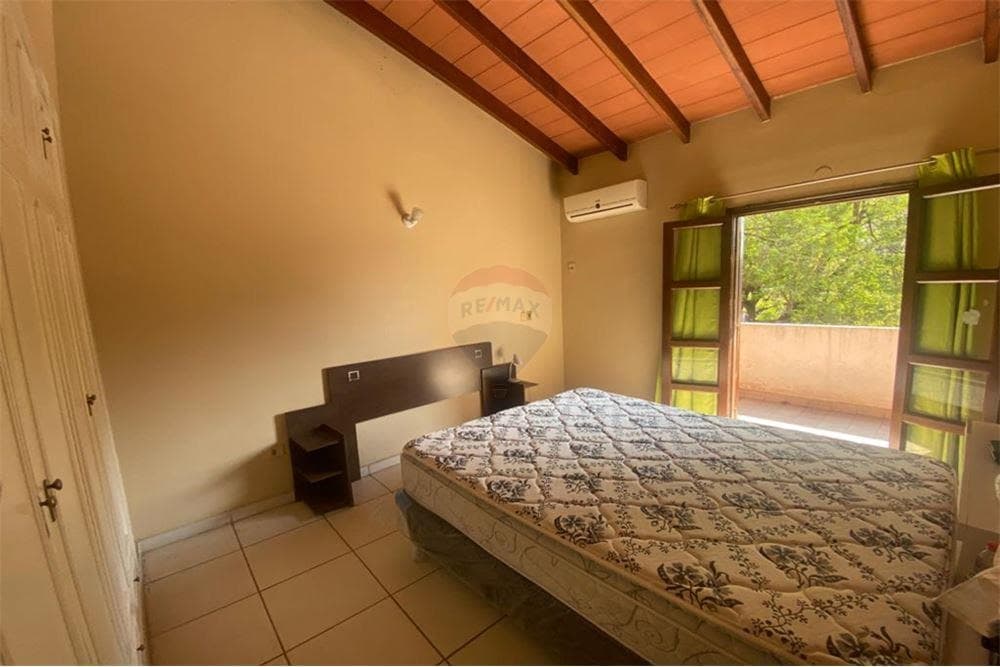 Dúplex en Las Carmelitas, Asunción - foto 2
