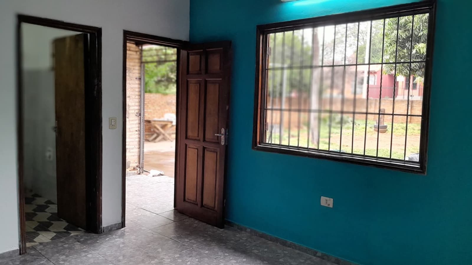 Casa en Av. Defensores del Chaco - foto 4