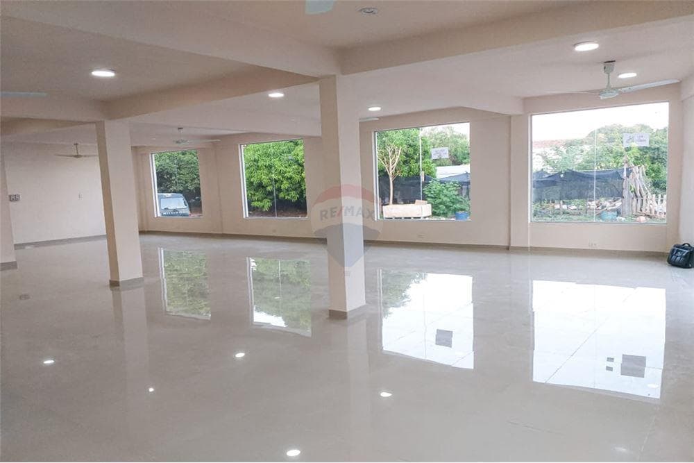 Local comercial en San Lorenzo, Central - foto 4