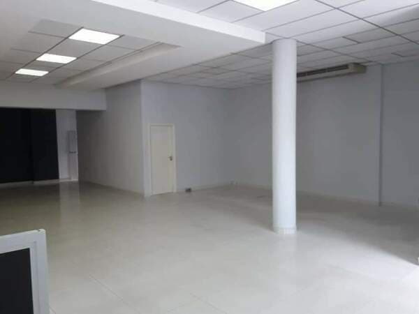 Local comercial en Villa Morra, Asunción - foto 4
