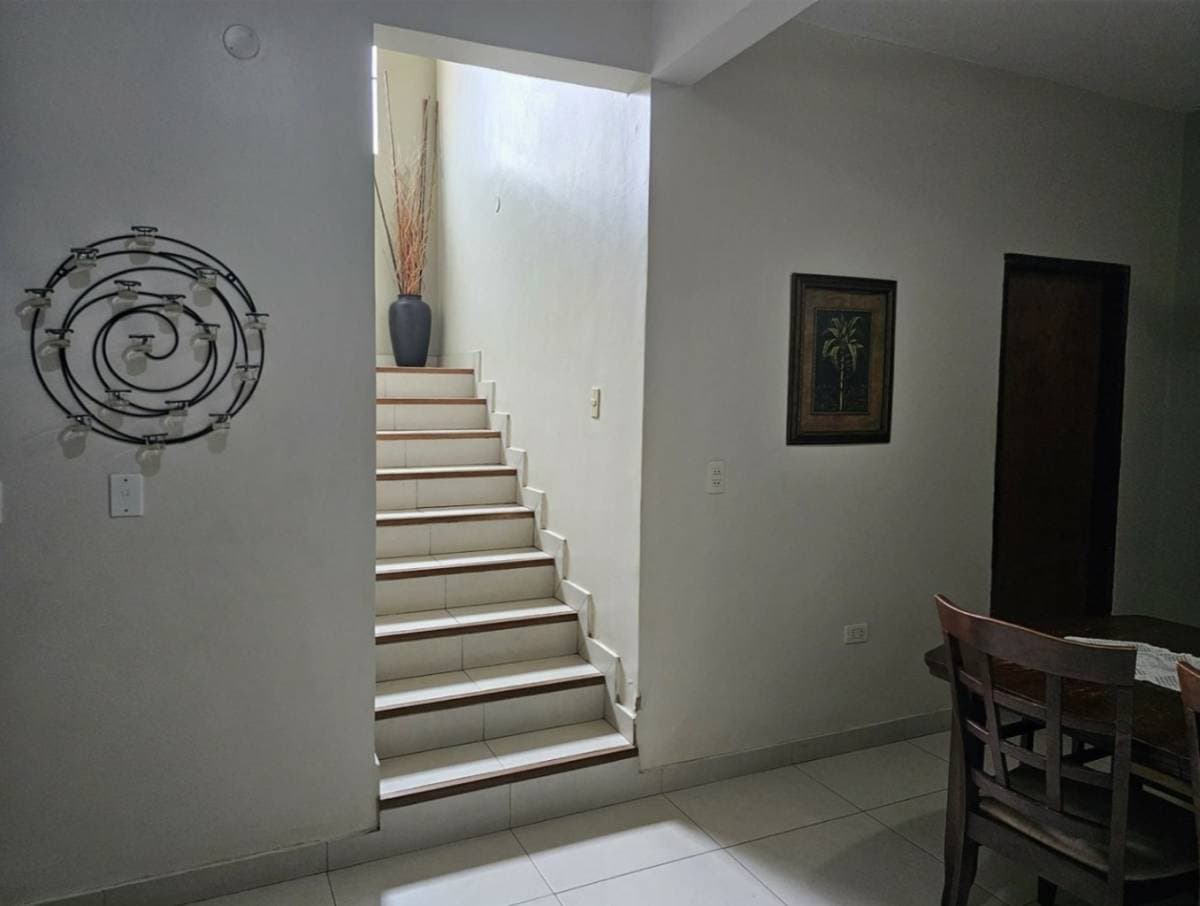 Casa en Los Enebros - foto 8