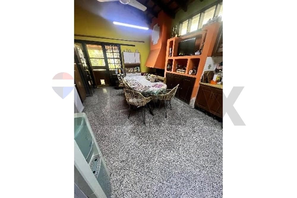 Casa en Fernando de la Mora, Central - foto 4