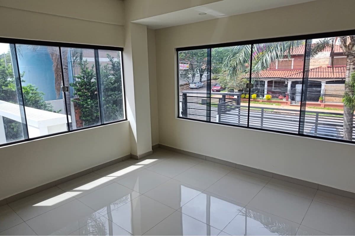 Casa en Teniente Ettiene & 11 de noviembre - foto 10