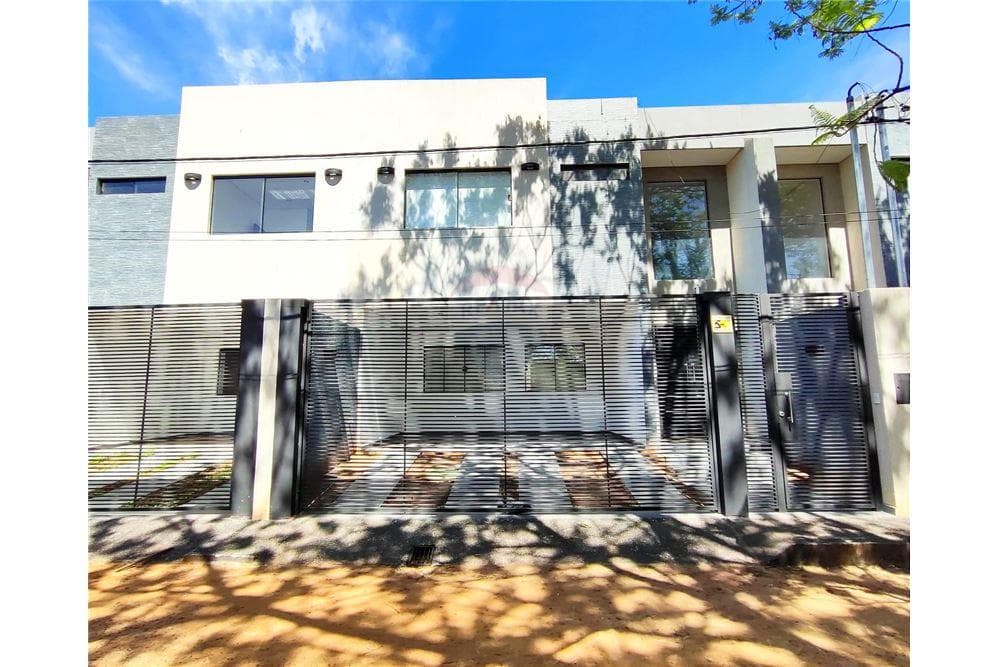 Dúplex en Las Misiones