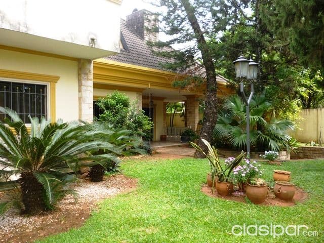 Casa en LOS LAURELES, Asunción - foto 2