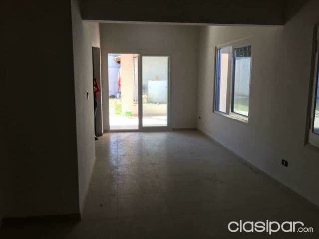 Casa en Las Mercedes, Asunción - foto 2