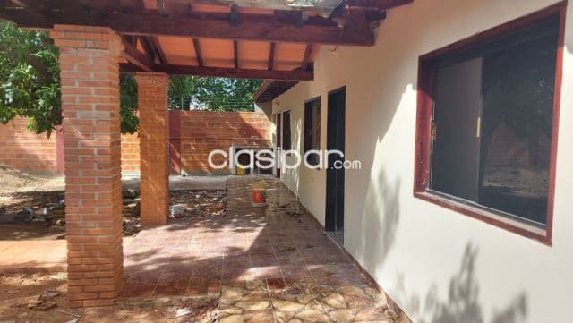 Casa en COLEGIO DE POLICIA / CURVA ROMERO, Luque - foto 2
