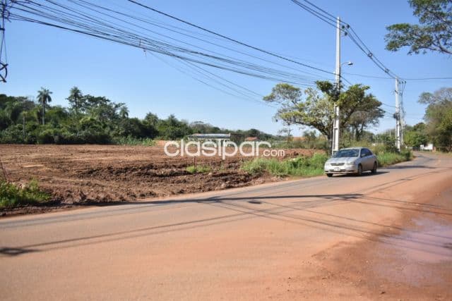 Terreno en Avenida Mora Cue, Luque - foto 6