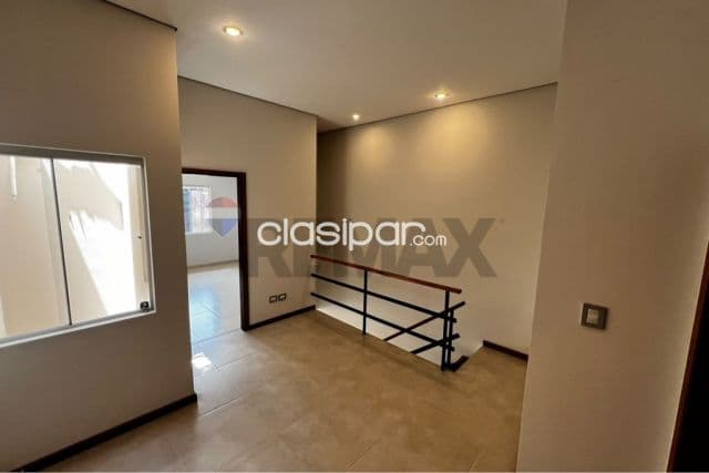 Dúplex en San Cristobal, Asunción - foto 3