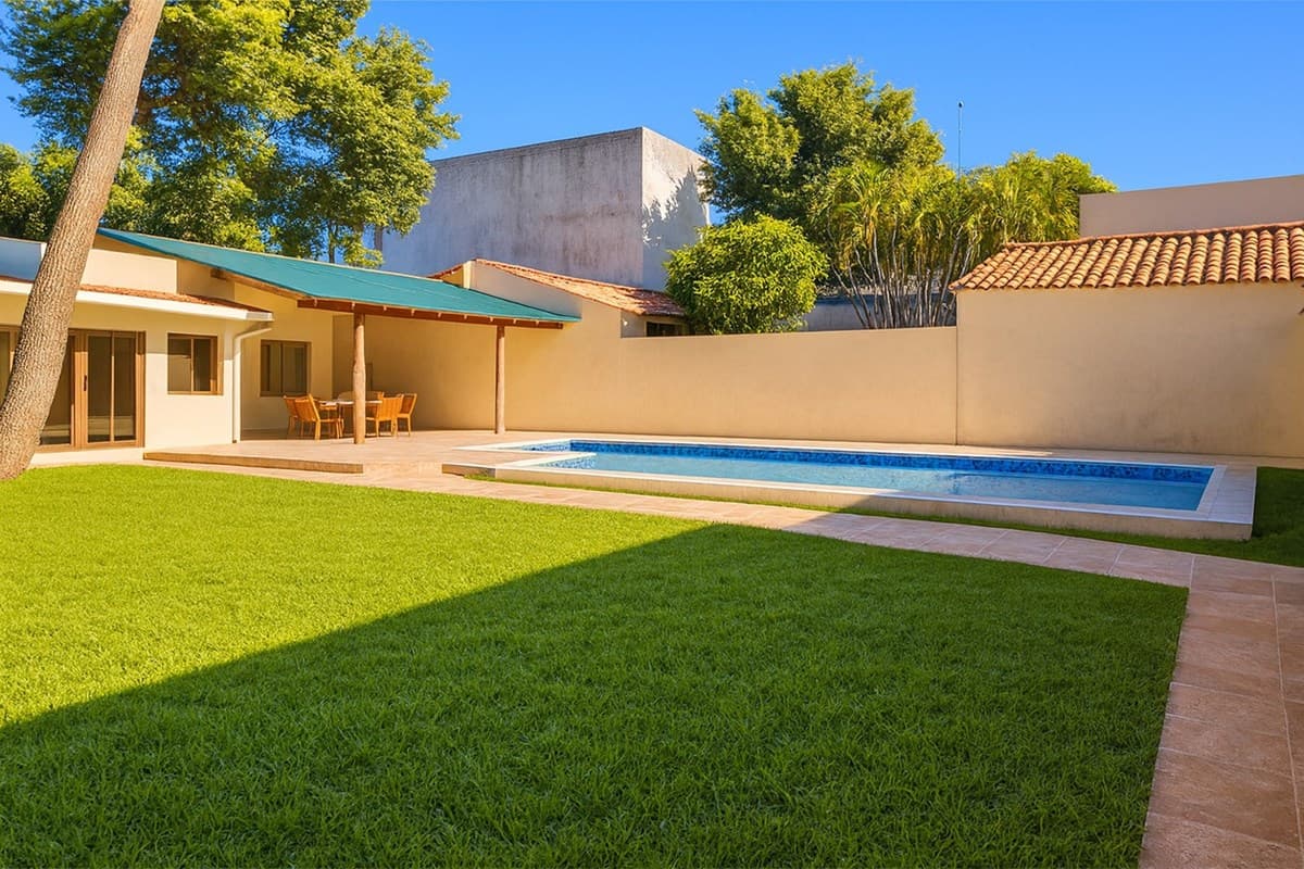 Casa en Cañada del Ybyray, Asunción