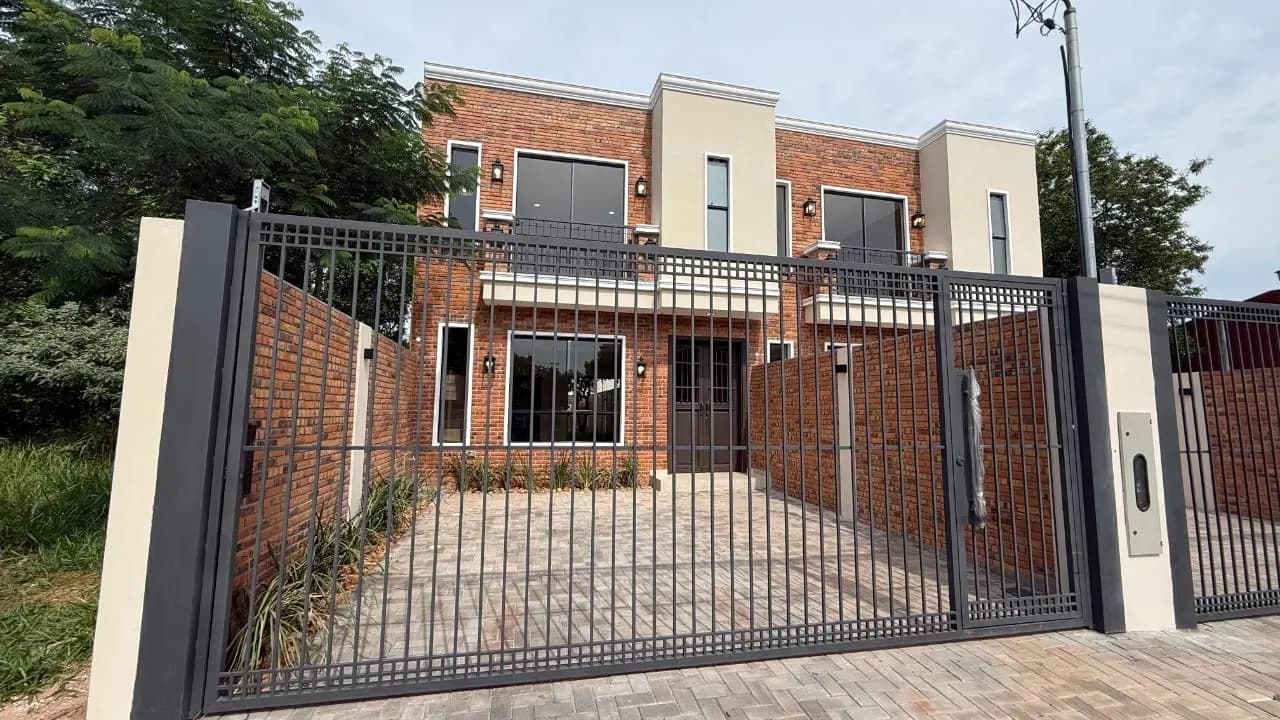 Dúplex en Primer Barrio